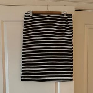 LOFT Monochrome Striped Pencil Skirt